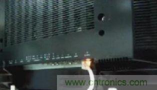 中線和地線互相接錯，產(chǎn)生打火的情況