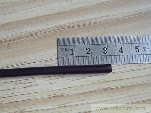 最簡單使用的天線&mdash;&mdash;罐頭天線，可做正饋大鍋饋源！ 