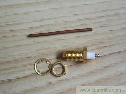 最簡單使用的天線&mdash;&mdash;罐頭天線，可做正饋大鍋饋源！ 