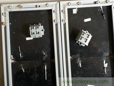 手工打造太陽能充電照明系統(tǒng):點(diǎn)亮LED給手機(jī)充電