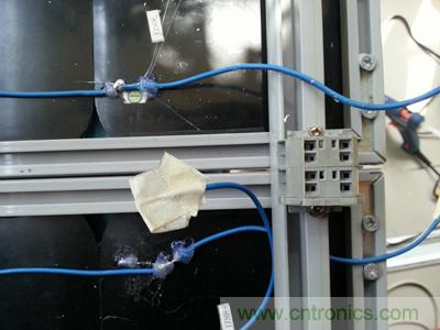 手工打造太陽能充電照明系統(tǒng):點(diǎn)亮LED給手機(jī)充電