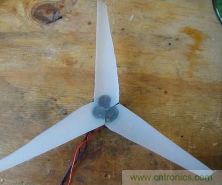 想減少電費(fèi)嗎？DIY一個迷你風(fēng)力發(fā)電機(jī)吧