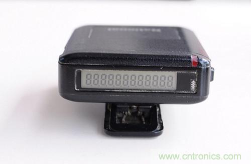 【拆解】走進(jìn)傳呼時(shí)代，天價(jià)傳呼機(jī)拆解探奇