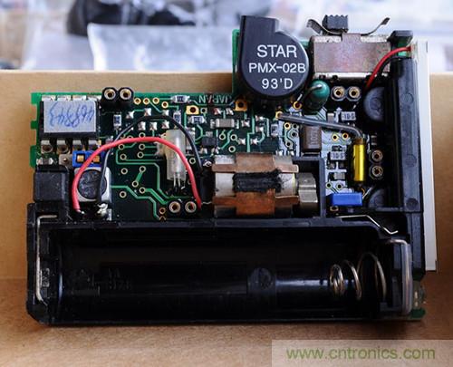 【拆解】走進(jìn)傳呼時(shí)代，天價(jià)傳呼機(jī)拆解探奇