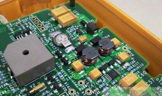 拆萬(wàn)用表中的的&ldquo;蘋(píng)果&rdquo; Fluke 287