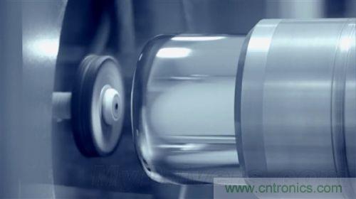 顛覆傳統(tǒng)設(shè)計(jì)，蘋果全新Mac Pro生產(chǎn)線探秘