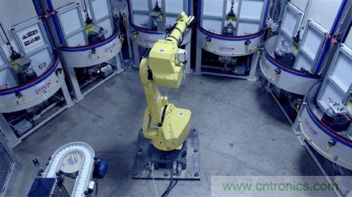 顛覆傳統(tǒng)設(shè)計(jì)，蘋果全新Mac Pro生產(chǎn)線探秘