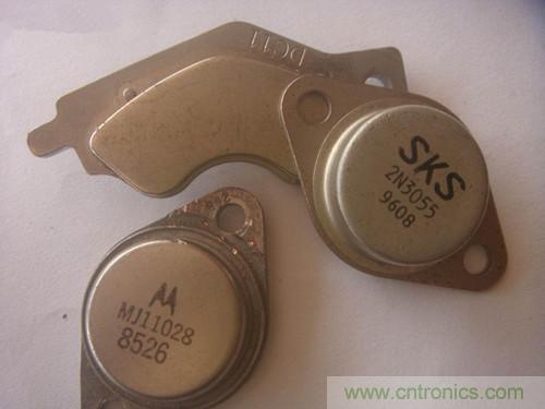 暴力拆解對(duì)比:進(jìn)口金封三極管VS國(guó)產(chǎn)金封三極管