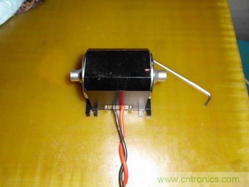 這貨一萬三？50W半導(dǎo)體激光模塊拆解