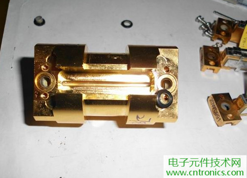 這貨一萬三？50W半導(dǎo)體激光模塊拆解