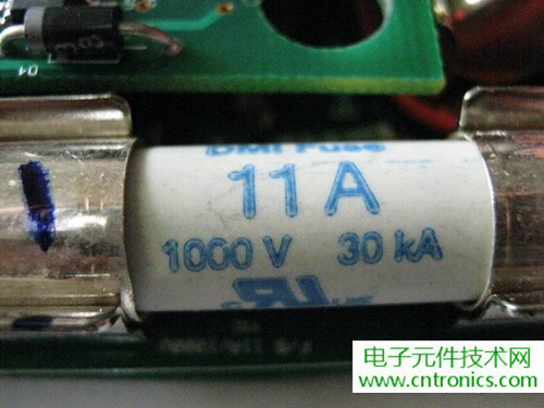 拆全球首款！安捷倫OLED手持式數(shù)字萬(wàn)用表拆解