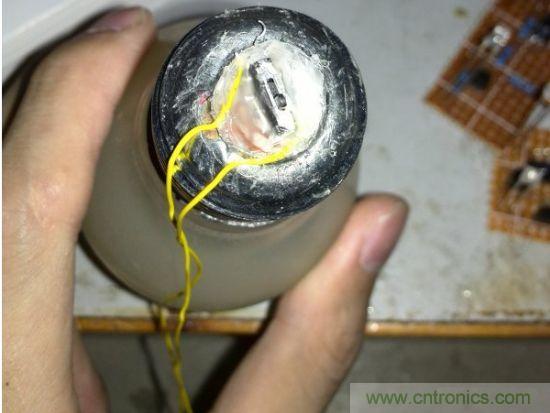 LED夜燈改裝記，如何廢物利用？