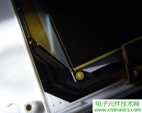 探秘電子紙！一款電紙書(shū)的電子墨水屏拆解