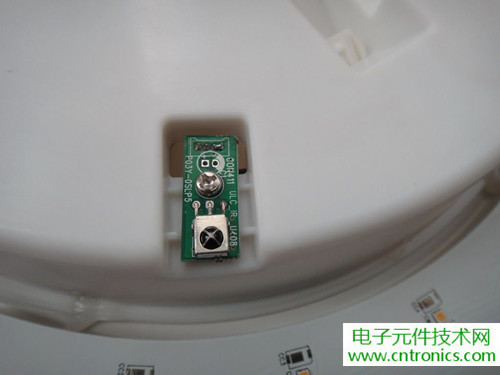 高端大氣上檔次！智能遙控調(diào)光LED吸頂燈拆解