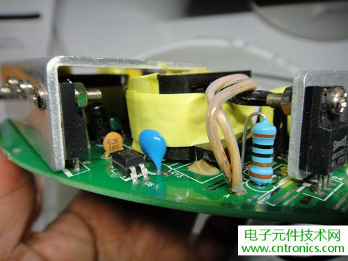 高端大氣上檔次！智能遙控調(diào)光LED吸頂燈拆解