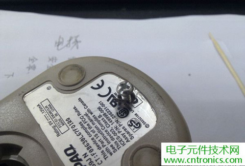 殿堂級(jí)機(jī)械鼠標(biāo)拆解：嘆精致做工！