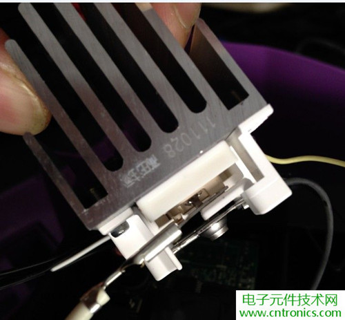 PM2.5殺手！松下納米水離子空氣凈化器拆解