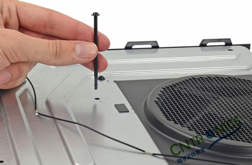 不容錯(cuò)過(guò)！大神級(jí)拆解力作：X-BOX ONE 解密內(nèi)部結(jié)構(gòu)!！