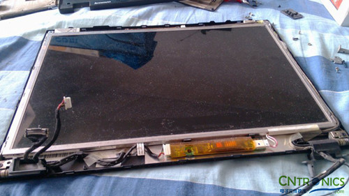 創(chuàng)意DIY：將筆記本大卸八塊做成臺式機！