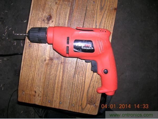 巧奪天工！大神利用山寨功放為高性價(jià)比逆變器&ldquo;穿新衣&rdquo;