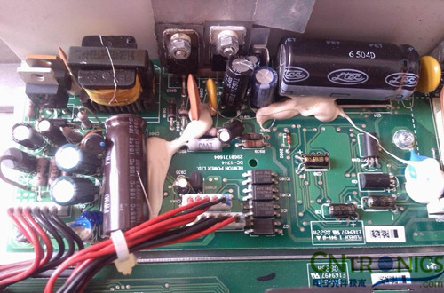 網(wǎng)友下雪天拆解DELL 12V 57.3A的開關(guān)電源自?shī)首詷? width=