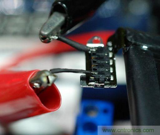 圖文并茂！移動電源升壓效率大檢測