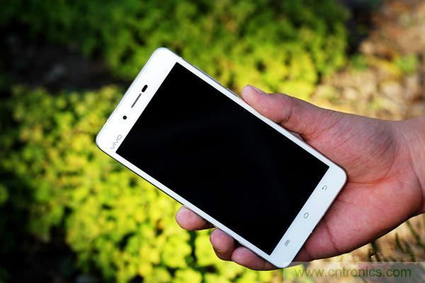 有圖有真相！暴拆VIVO X5 MAX,揭秘&ldquo;最薄之謎&rdquo;