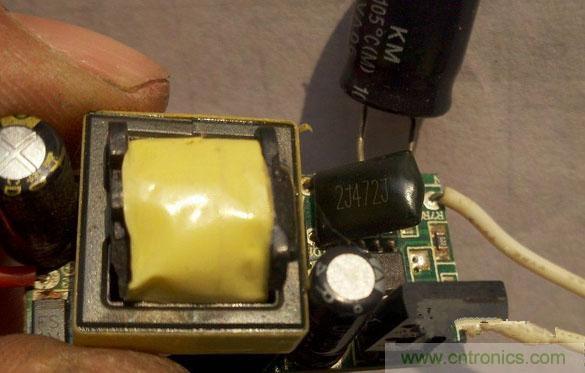 拆解狂魔:拆修4.7WLED驅(qū)動電源