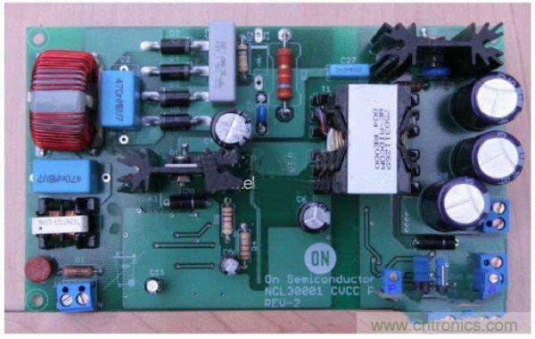 方案詳解:PWM調(diào)光的離線高功率LED街燈電路驅(qū)動