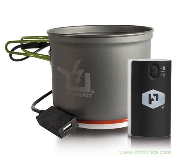 圖6：Powerpot設(shè)備利用熱源發(fā)電，使用者能一邊烹煮食物一邊為移動(dòng)設(shè)備充電。