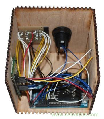 八個(gè)步驟做好Uber盒子，出門(mén)叫車一鍵搞定