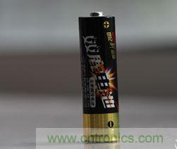 電池新貴小米彩虹5號(hào)：是浪得虛名，還是實(shí)至名歸？