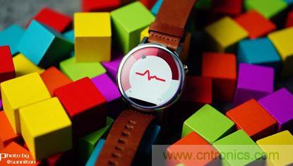 Moto 360 二代：&ldquo;精益求精&rdquo;的細節(jié)仍無法彌補功能的缺失