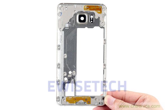 Galaxy Note5拆解，與S系列差距日漸模糊