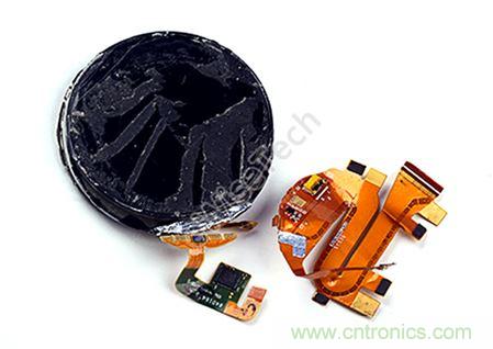 MOTO 360二代智能手表拆解：只有細(xì)節(jié)，沒有亮點