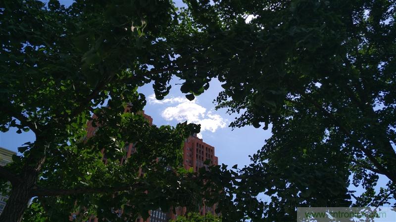 無邊框的 nubia Z9 ，一款既有驚喜，又有驚艷的智能手機(jī)