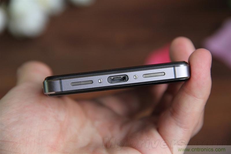 無邊框的 nubia Z9 ，一款既有驚喜，又有驚艷的智能手機(jī)