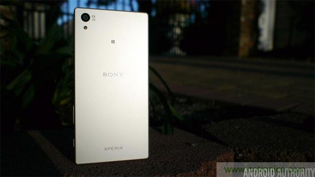 傳奇索尼，憑借Sony Xperia Z5能否在移動(dòng)市場(chǎng)奪得一席之地？