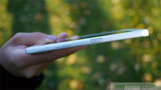 傳奇索尼，憑借Sony Xperia Z5能否在移動(dòng)市場(chǎng)奪得一席之地？