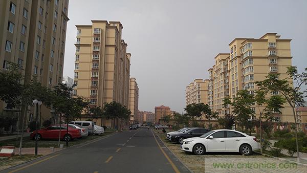 業(yè)界良心 LG V10 評測:剛毅、冷峻，不失人性化