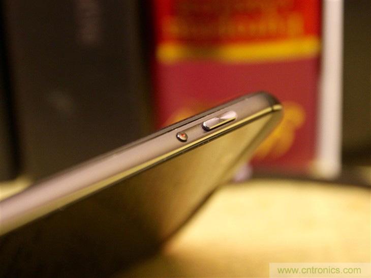 能媲美微單的 Zenfone Zoom測評：請叫我&ldquo;奧利奧&rdquo;拍照手機(jī)