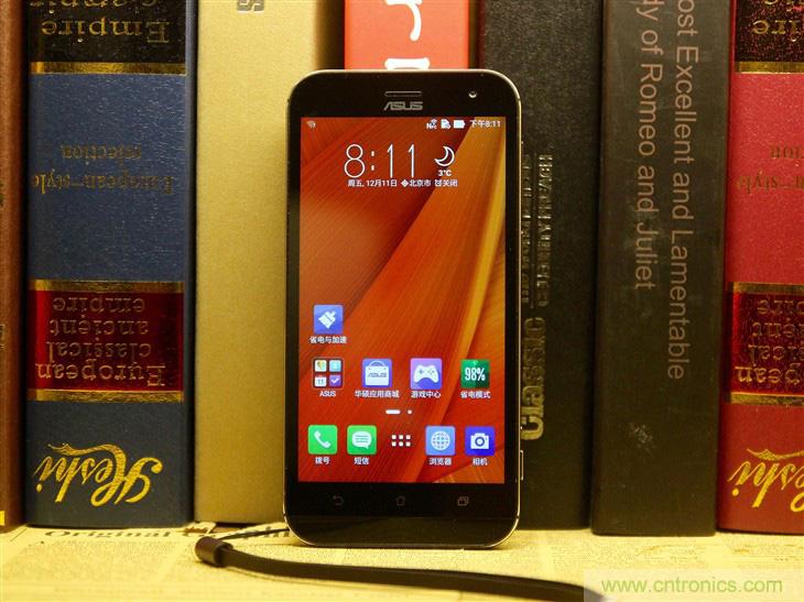 能媲美微單的 Zenfone Zoom測評：請叫我&ldquo;奧利奧&rdquo;拍照手機(jī)