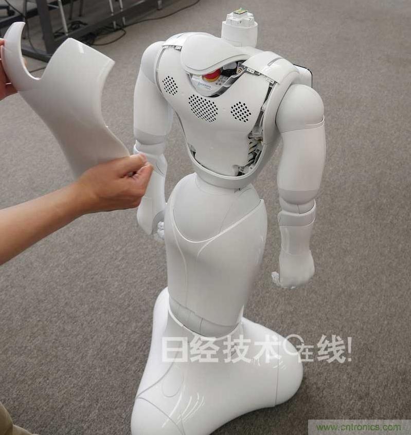 拆解筆記本不過癮，那就來拆拆日本情感機器人吧！