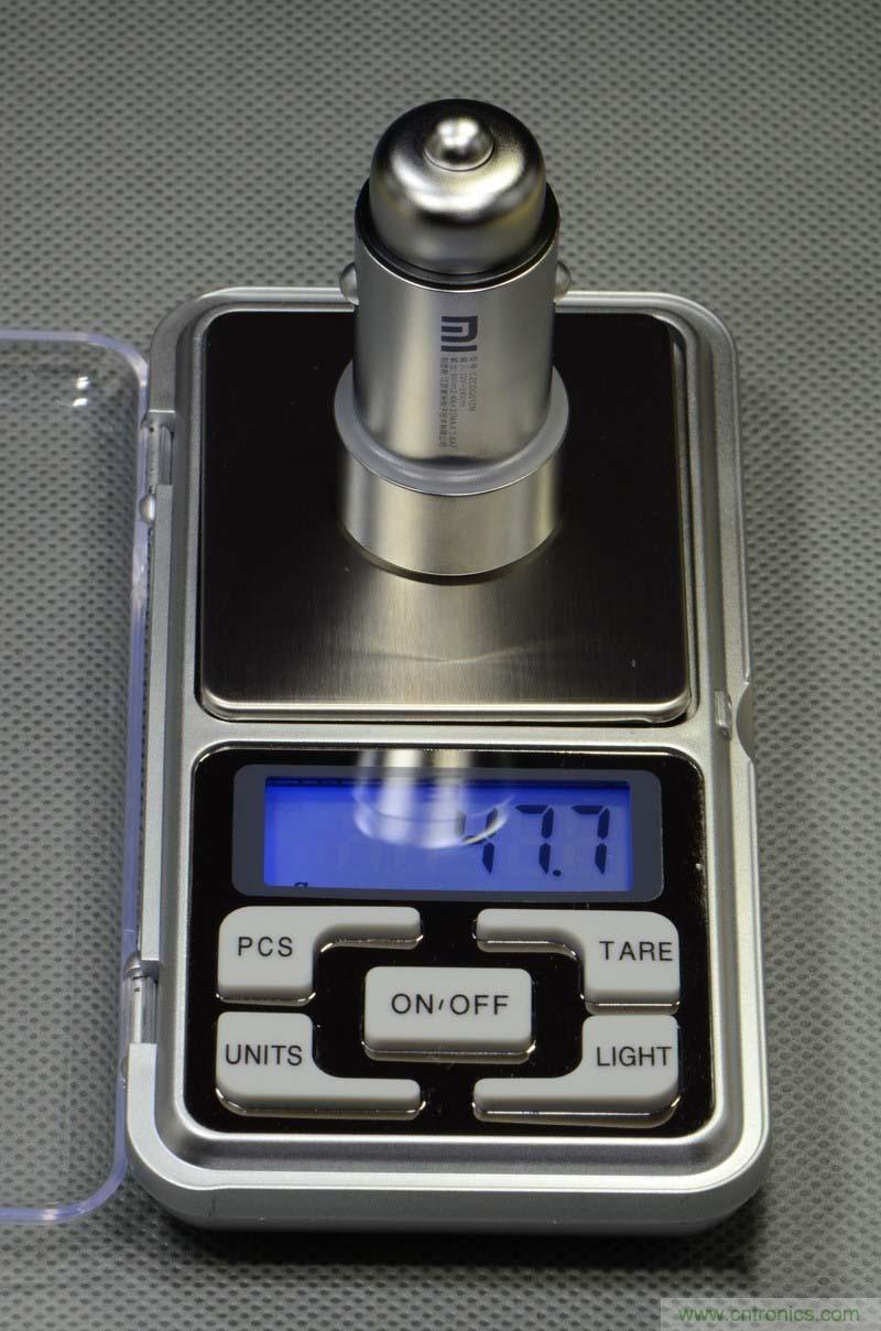 小米車(chē)載充電器拆解評(píng)測(cè)：49元能讓這枚&ldquo;子彈&rdquo;飛多遠(yuǎn)？