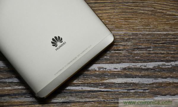 新旗艦Mate 8全評(píng)測(cè)：橫空出世！能否延續(xù)一機(jī)難求？