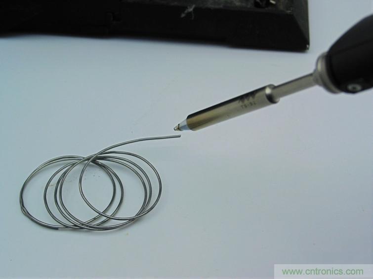 一款能喚起 70 后工程師朋友&ldquo;童年趣事&rdquo;的迷你電烙鐵！