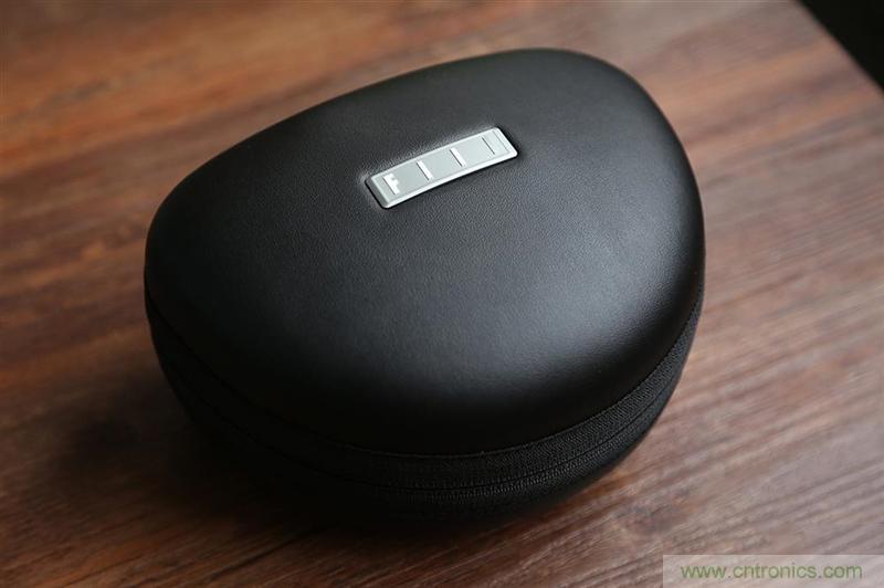 頭條哥的夢想之作！FIIL耳機能讓汪峰上頭條否？