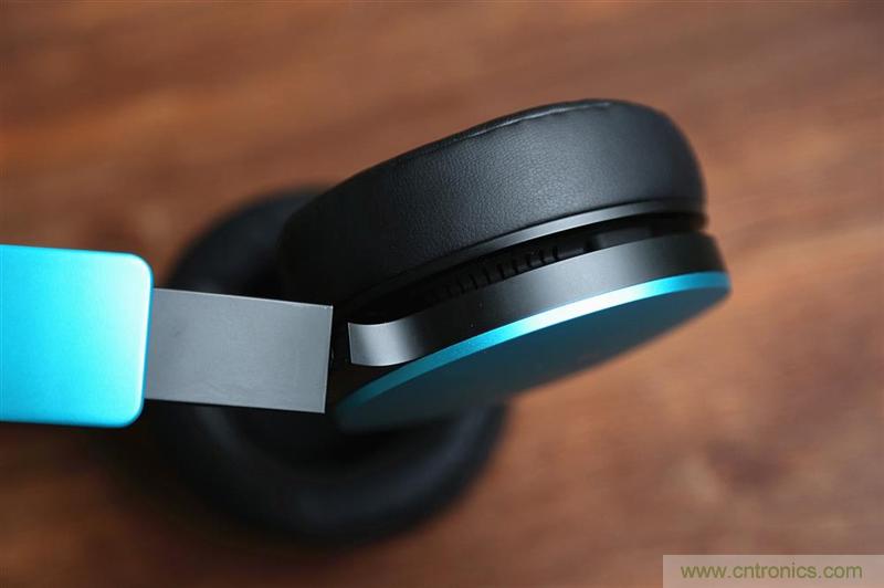 頭條哥的夢想之作！FIIL耳機能讓汪峰上頭條否？