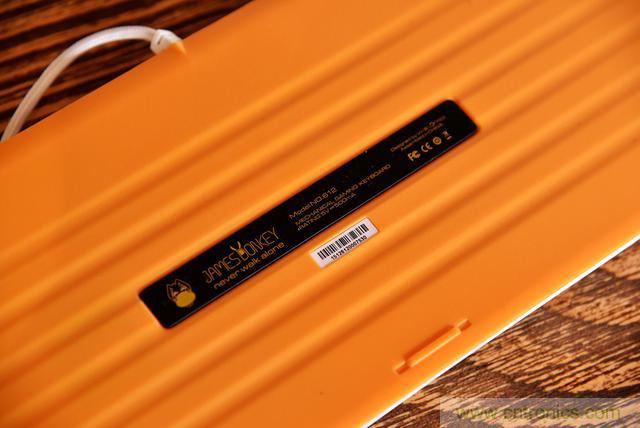 左手寫愛，右手寫他&mdash;&mdash;從此鍵盤鼠標(biāo)不分家！