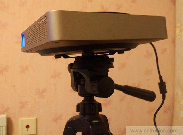 無屏電視時代已然來臨，客廳你做好準(zhǔn)備了嗎？